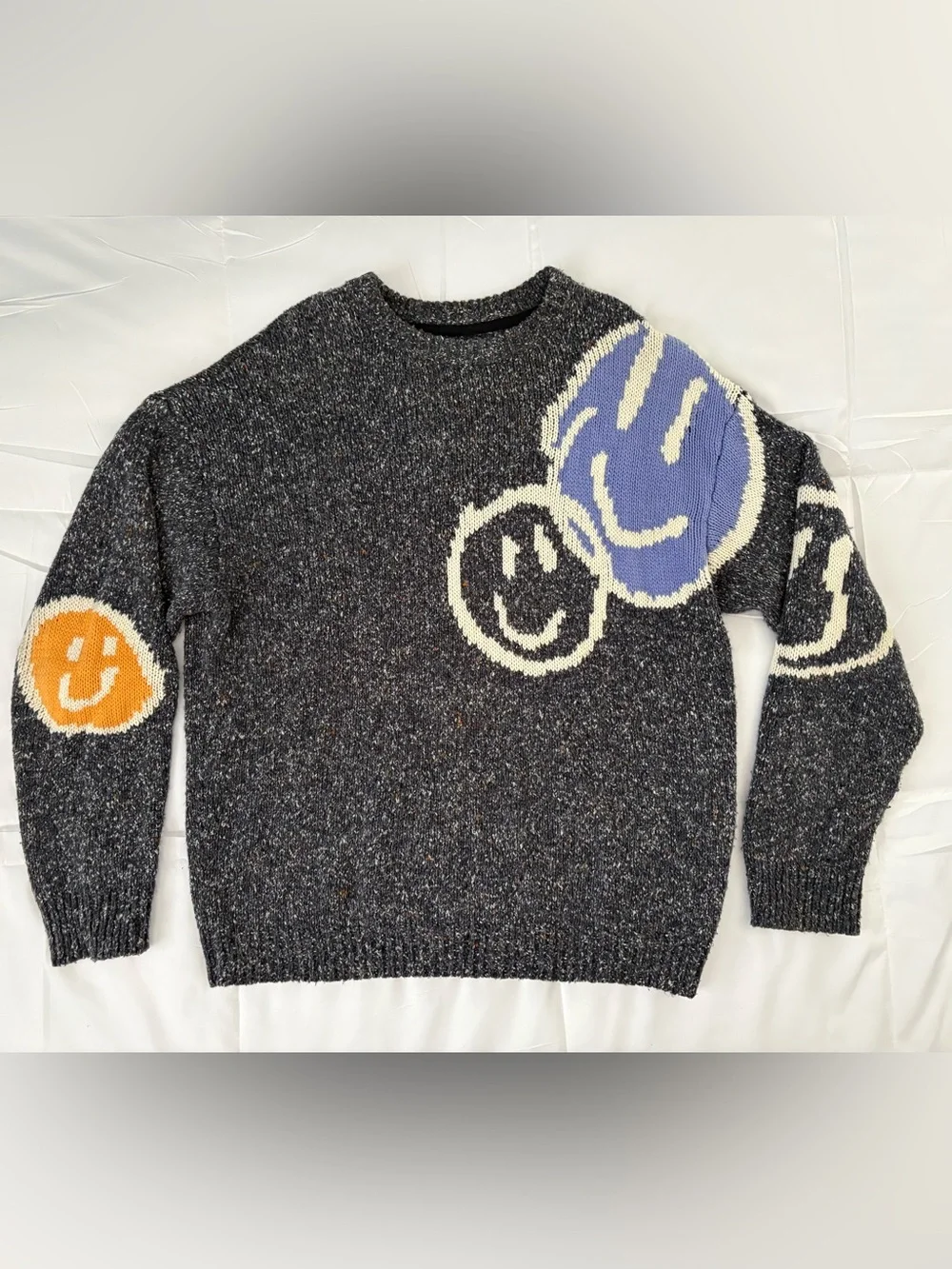 Urban Outfitters Smiley Face Dark Gray Oversized Unisex Sweater Size Medium